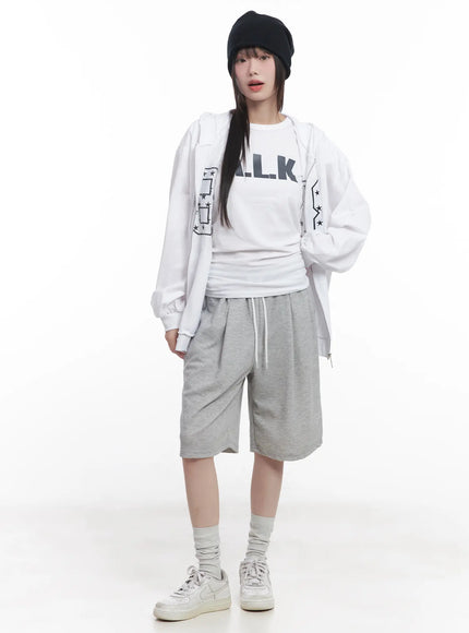pintuck-bermuda-sweat-shorts-cu519