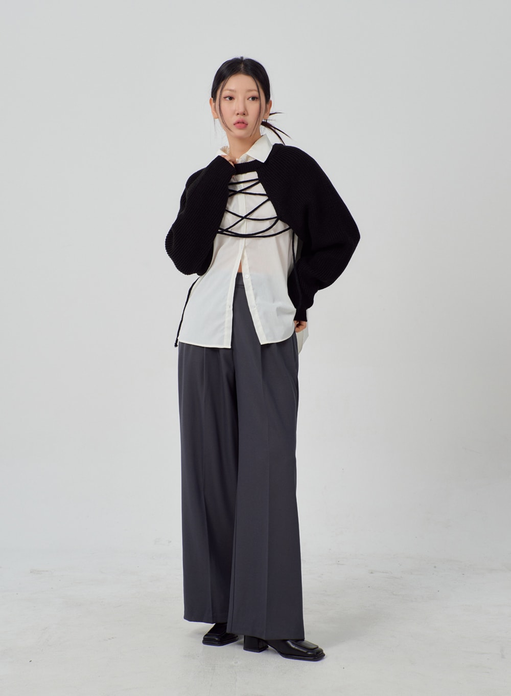 Lace-Up Knit Bolero IM316