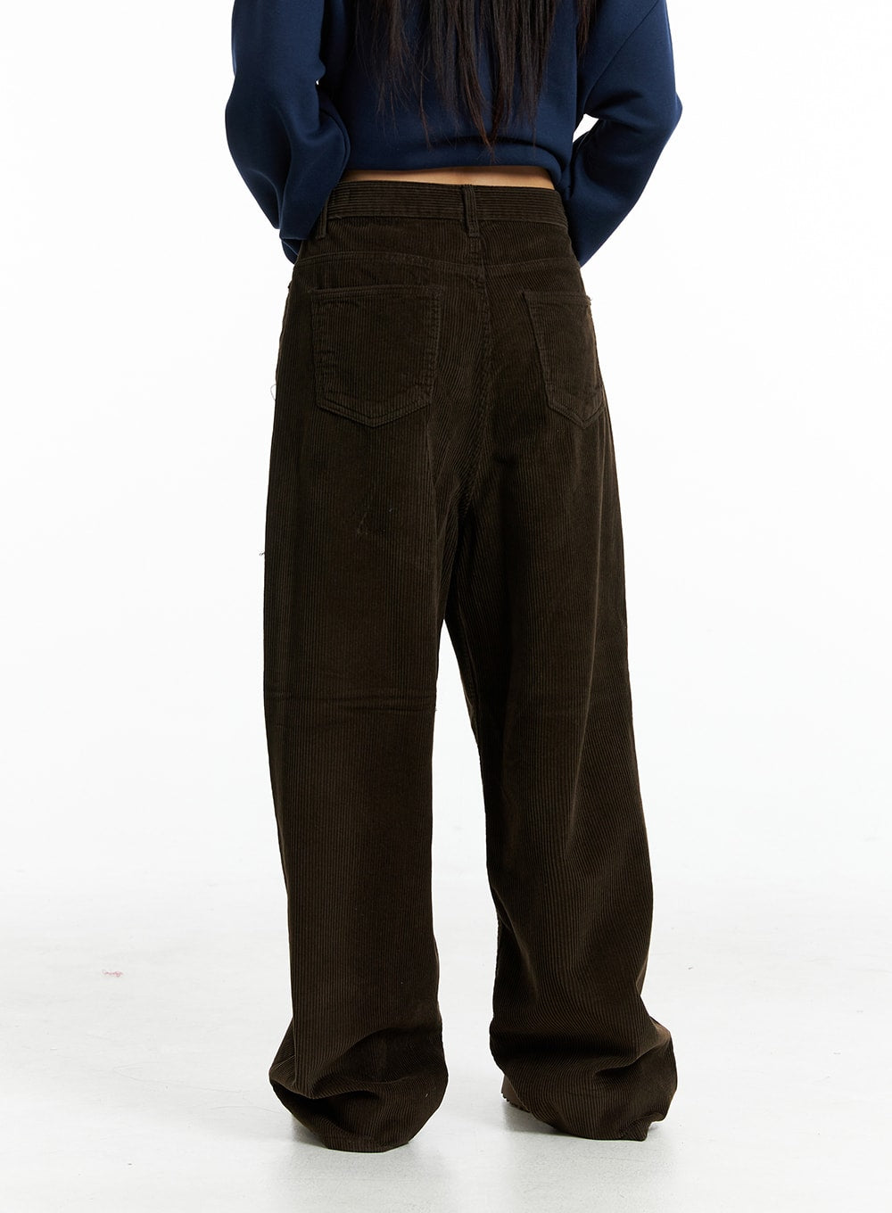 corduroy-wide-fit-pants-in323