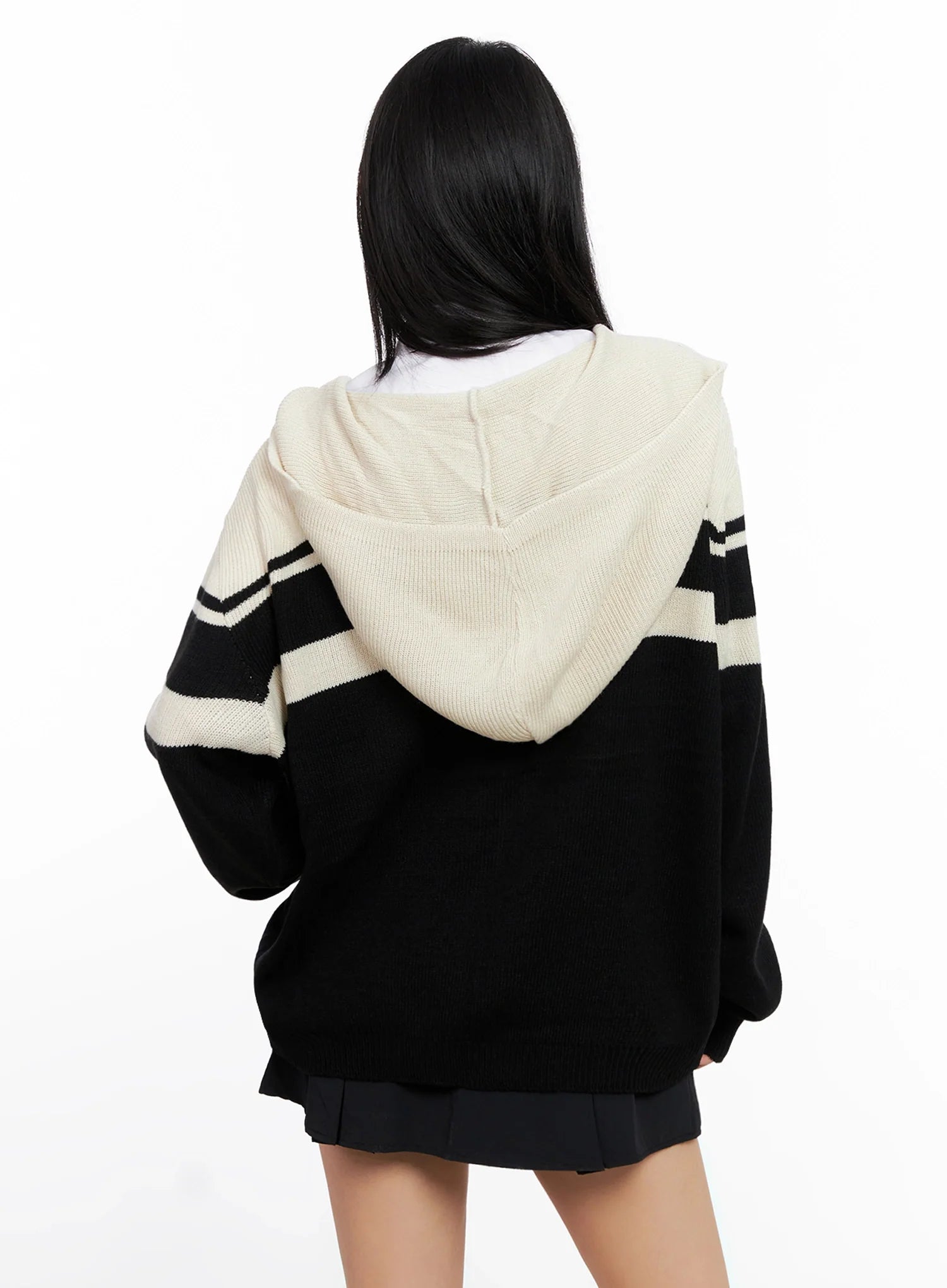 striped-oversized-zip-up-knit-hoodie-ig508