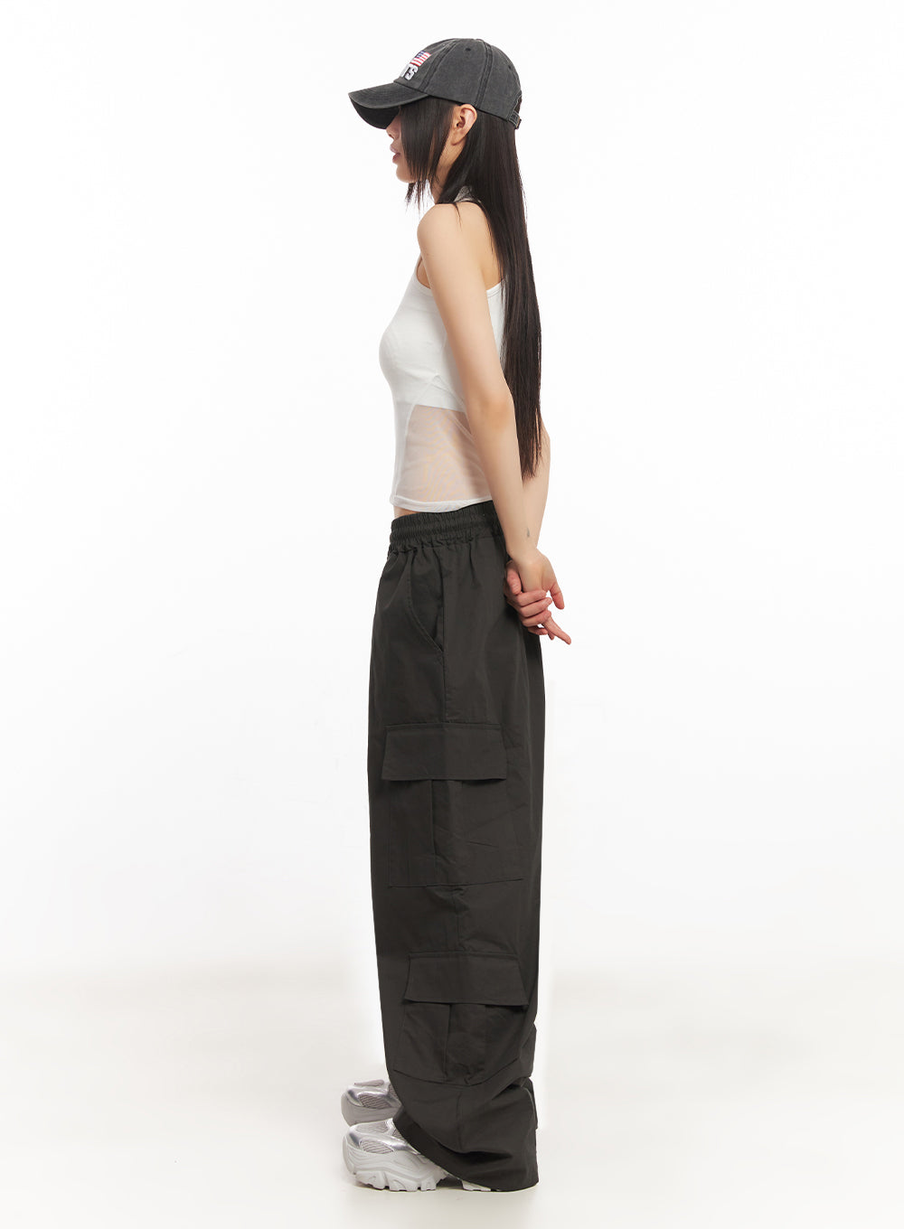 cargo-baggy-windbreaker-pants-iy502