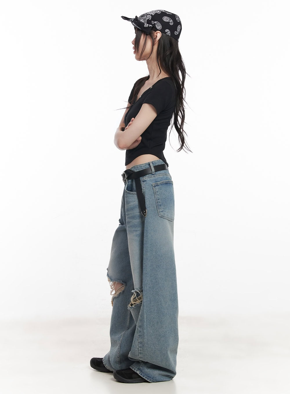 hattie-distressed-wide-leg-jeans-cy520