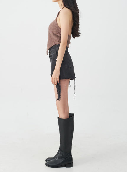 Double Buttoned Distressed Black Shorts IJ23