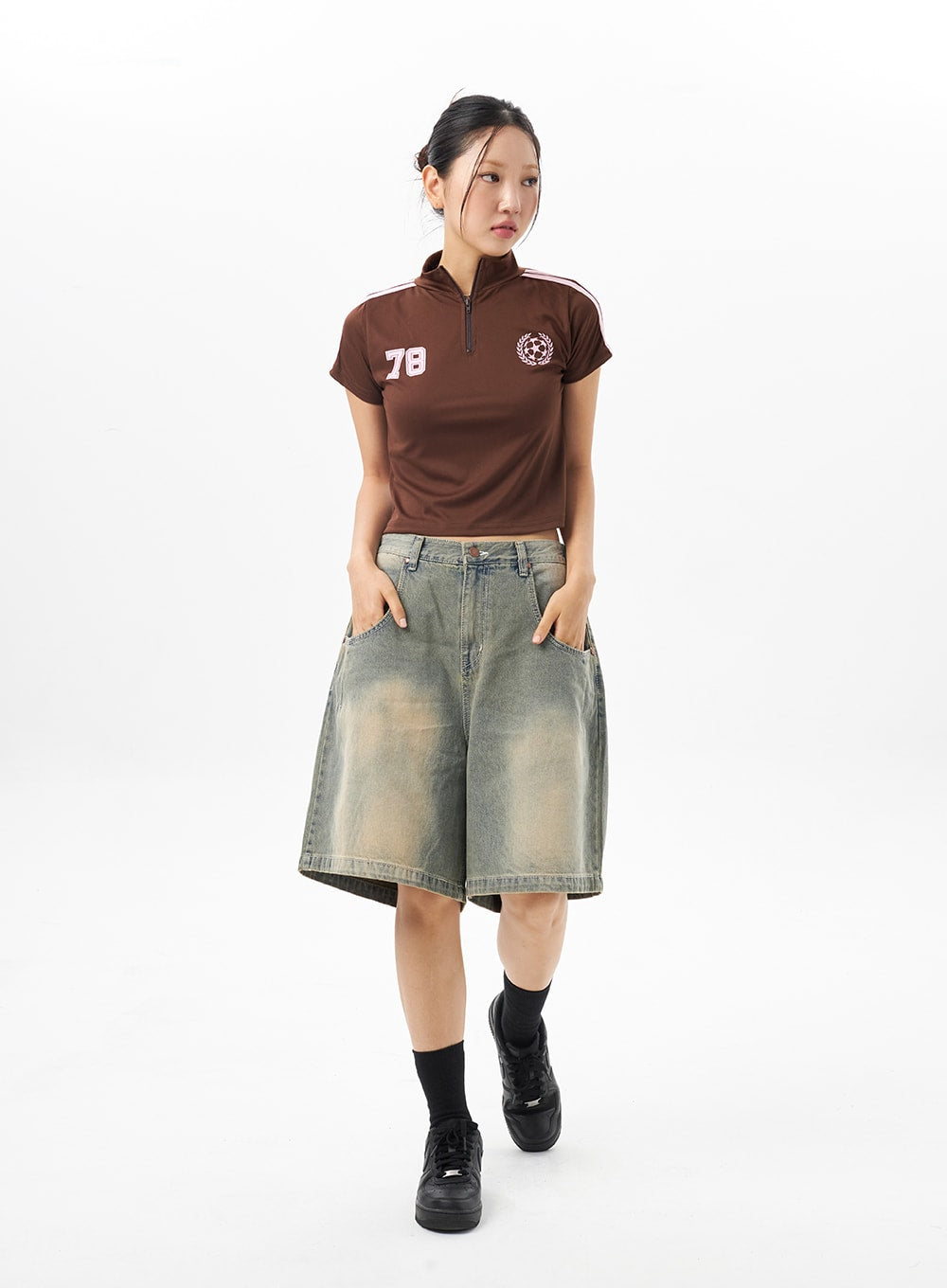 low-rise-denim-bermuda-pants-cu316