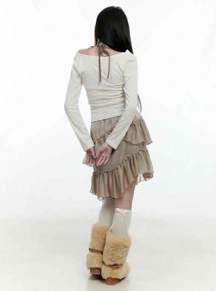 layered-off-shoulder-knit-top-io527