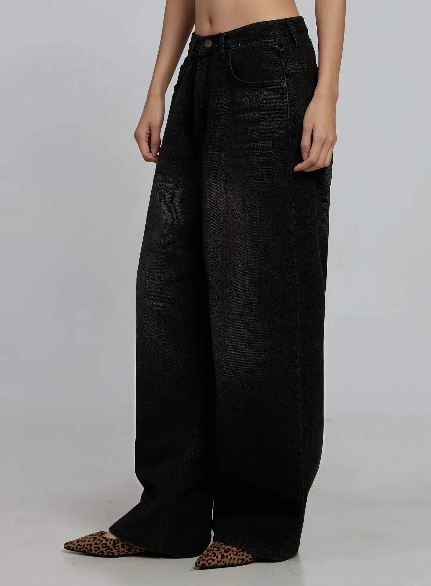 mikayla-comfort-fit-wide-leg-jeans-im520