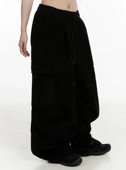 corduroy-wide-cargo-pants-ij521