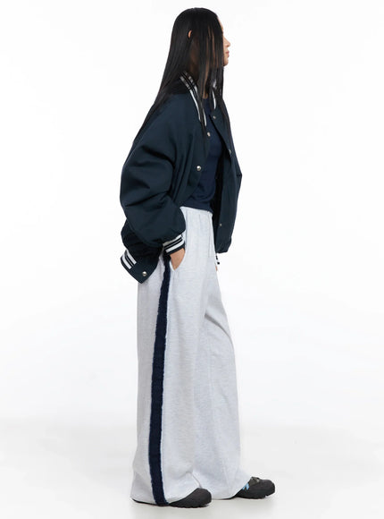 relaxed-fit-denim-stripe-sweatpants-co517