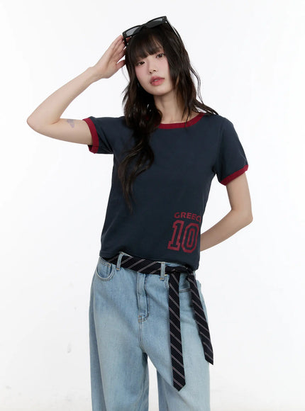 contrast-trim-graphic-baby-tee-cl507