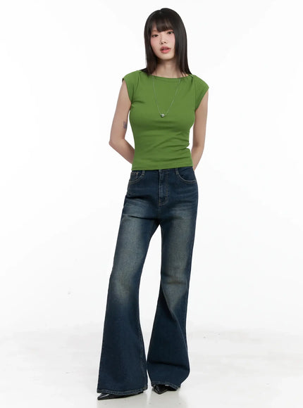 Seoyeon High-Waist Distressed Flare Jeans IL531