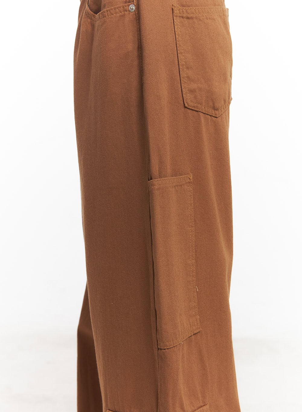 relaxed-fit-cargo-pants-ca523
