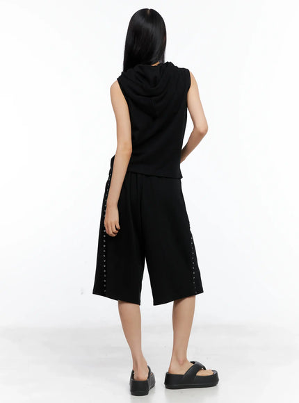 eyelet-athletic-bermuda-shorts-cl529