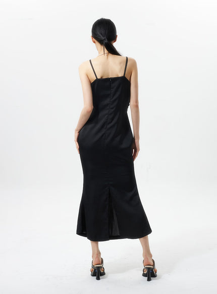 cross-bust-satin-maxi-dress-iu326