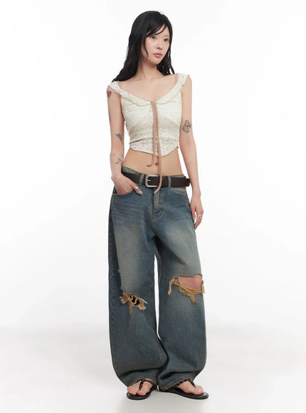 sheer-lace-sleeveless-top-ic503