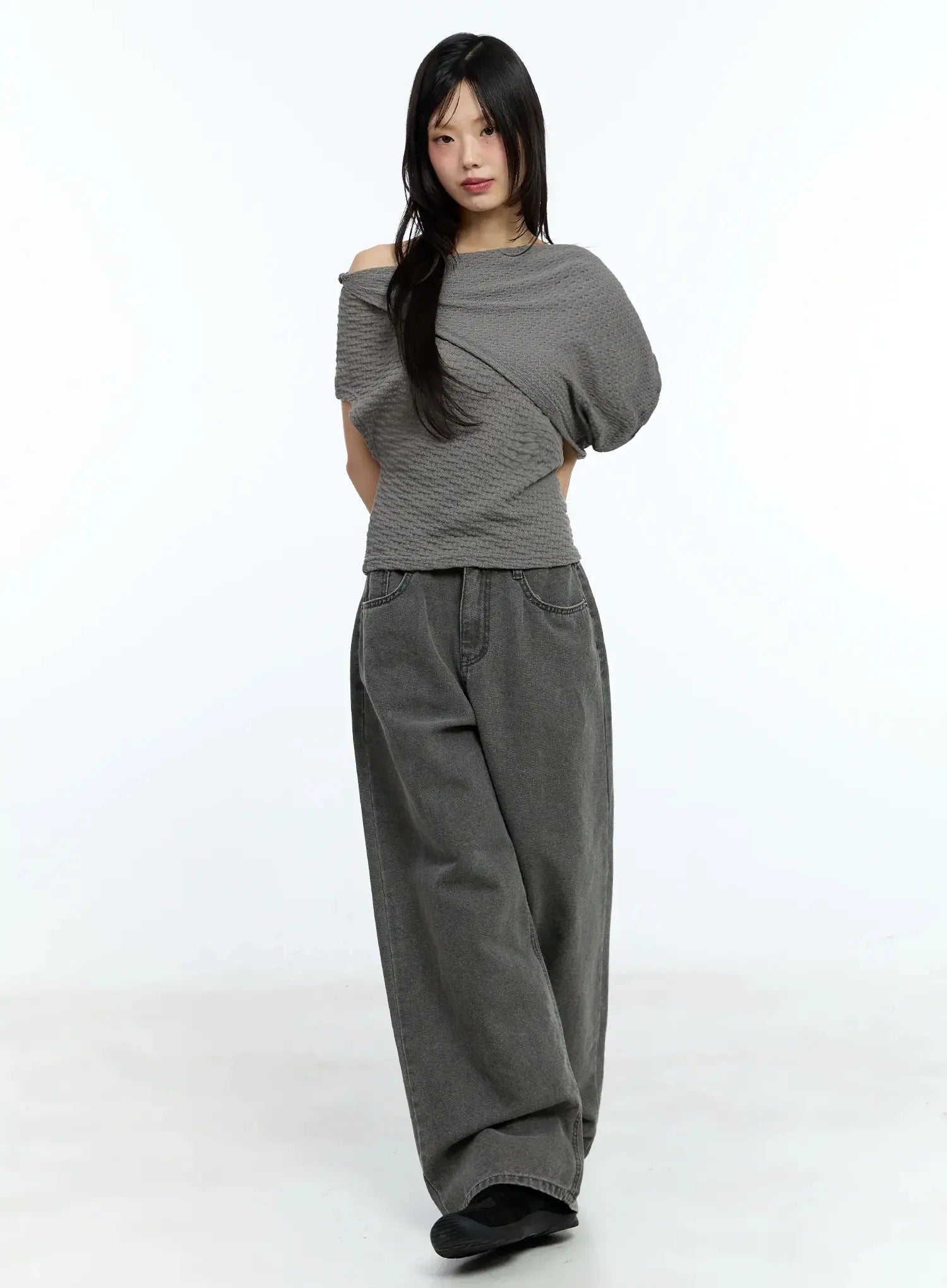 asymmetric-one-shoulder-loose-fit-top-iu525