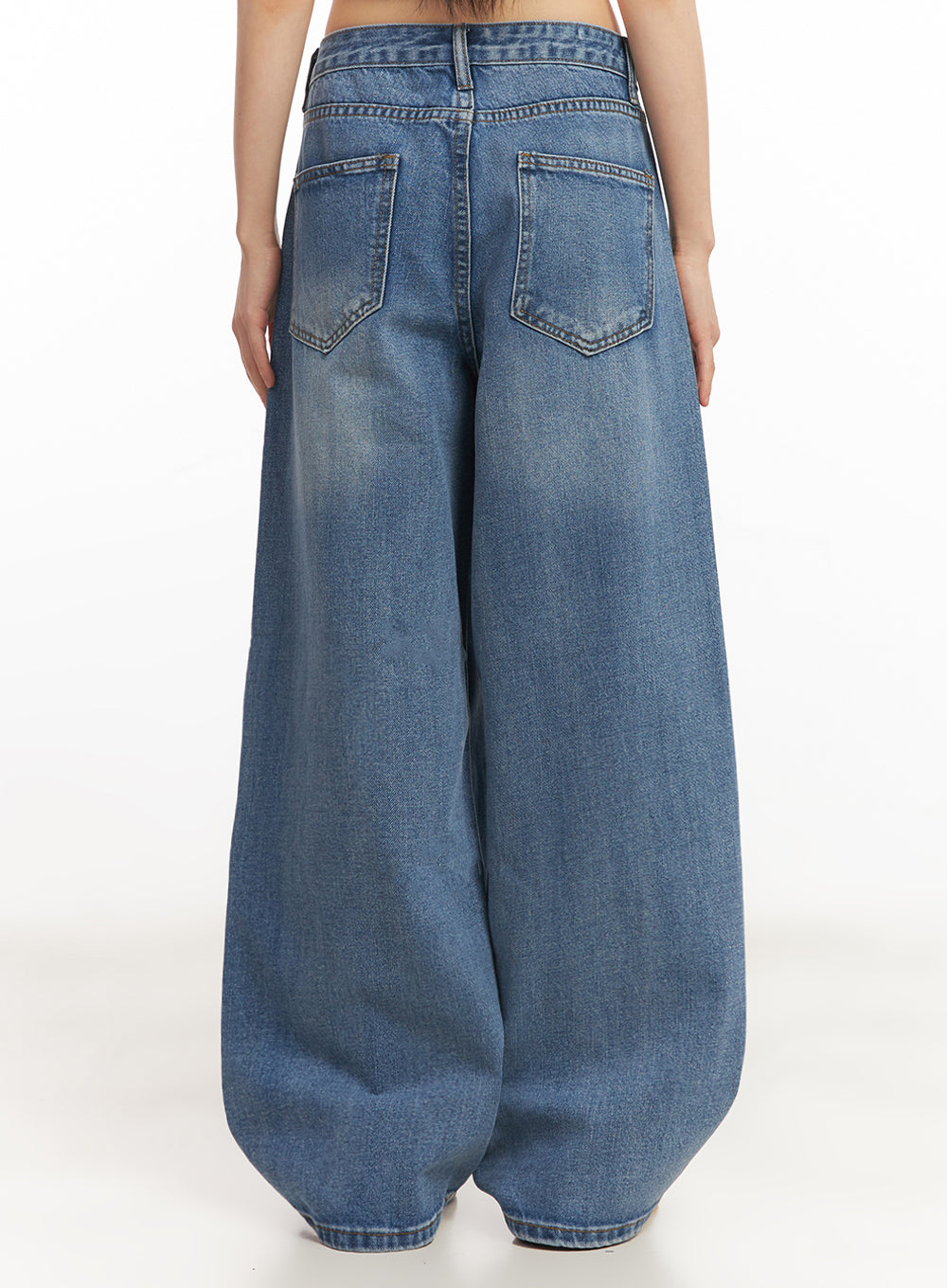 delya-washed-wide-leg-jeans-iy502
