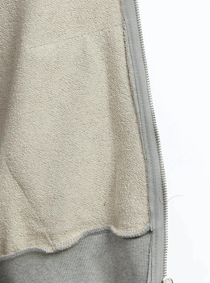 graphic-print-zip-up-hoodie-im509