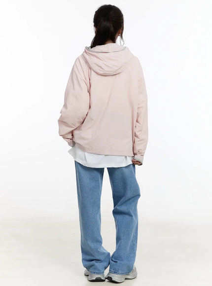 lightweight-hooded-windbreaker-cm505