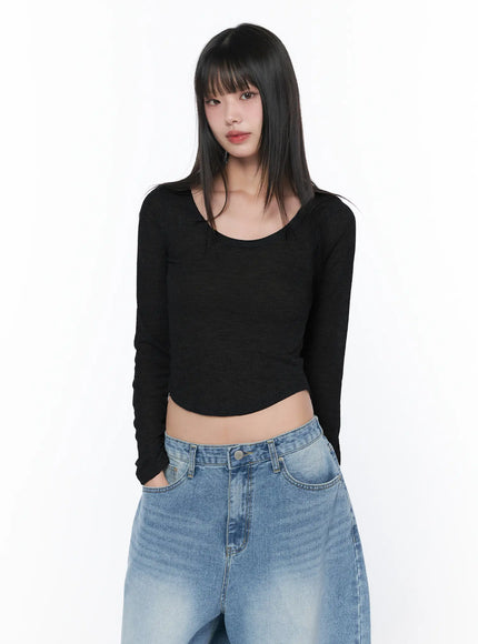 sheer-u-neck-long-sleeve-top-ca528 / Black