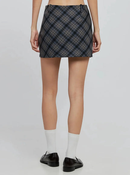 plaid-checkered-mini-skirt-in507