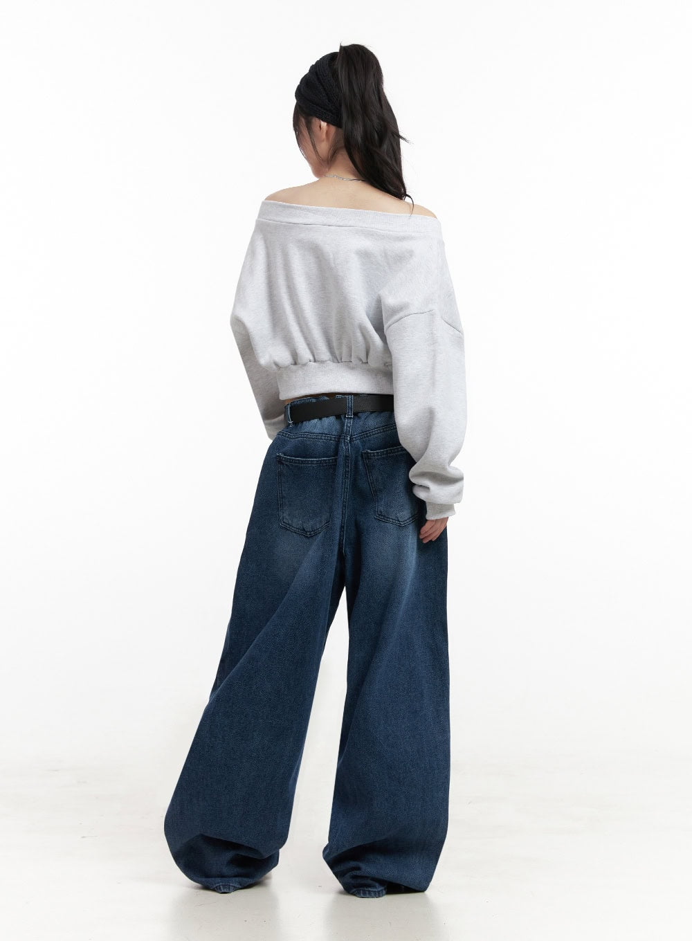 trendy-off-shoulder-cropped-sweatshirt-id402