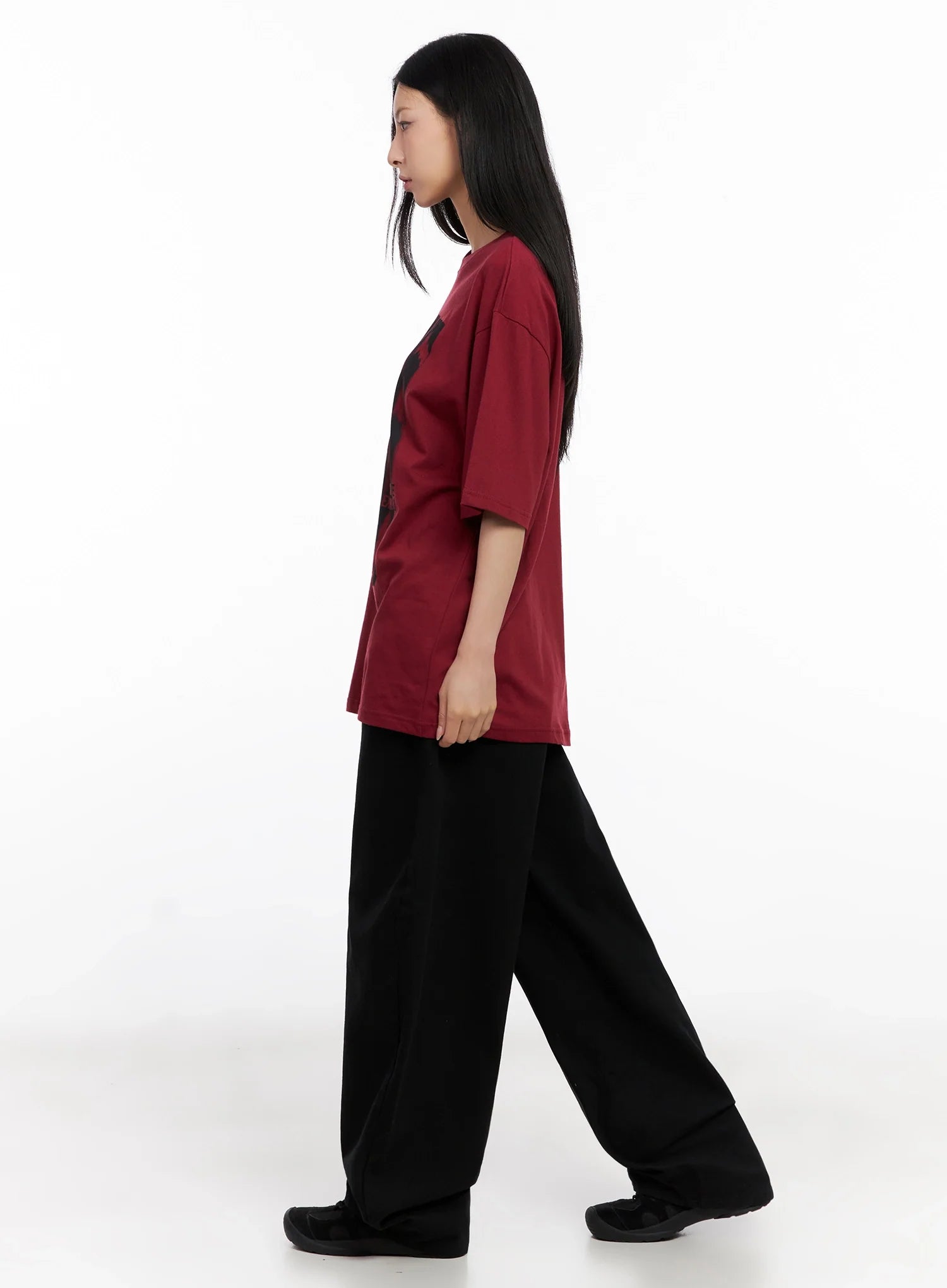 oversized-graphic-print-tee-ig508