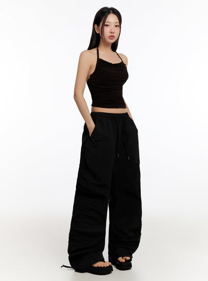 draped-halter-crop-top-iu509