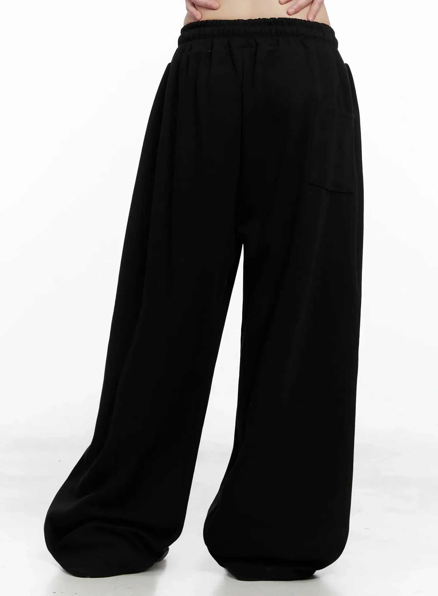 wide-leg-drawstring-sweatpants-il528