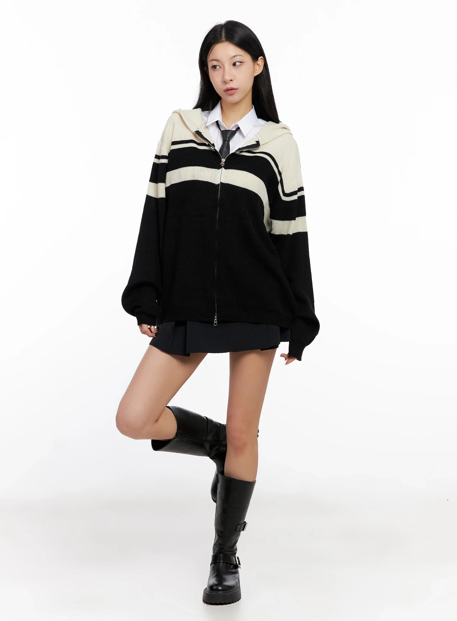 striped-oversized-zip-up-knit-hoodie-ig508