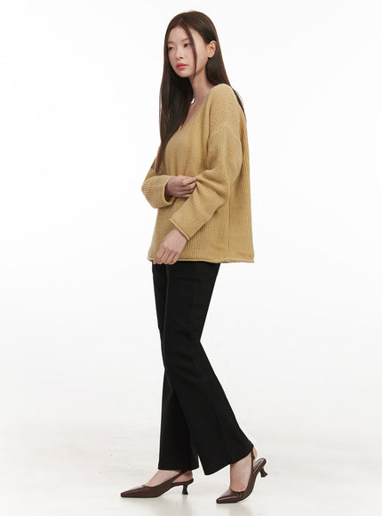 Relaxed-Fit V-Neck Sweater IF505