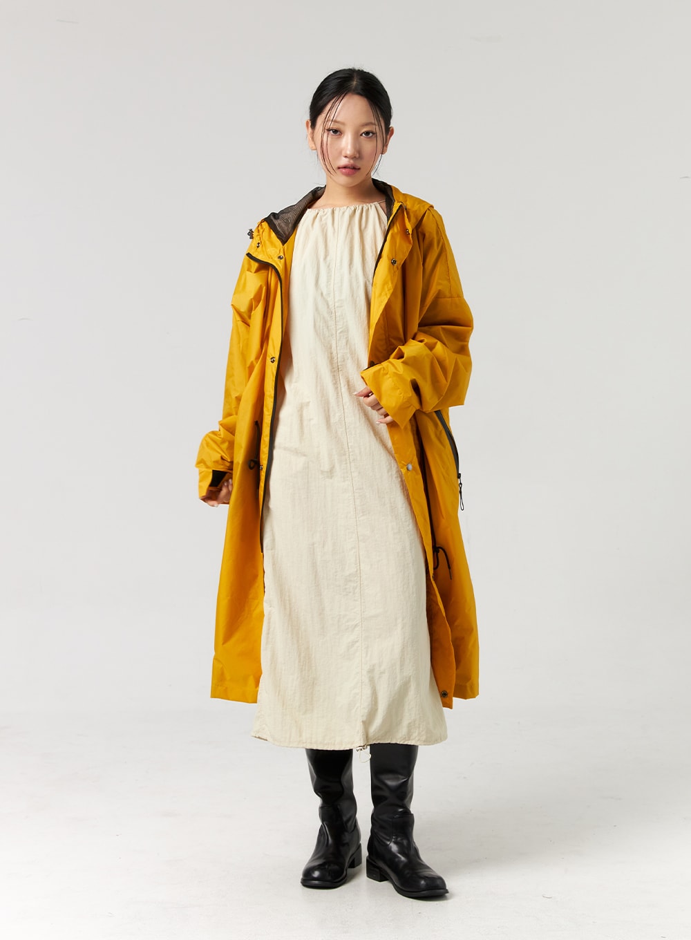 Maxi raincoat shop