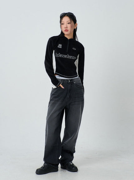 Two Color Embroidered Zip-Up Top CJ304