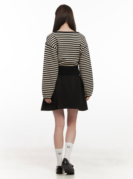 stripe-oversized-v-neck-sweater-if505