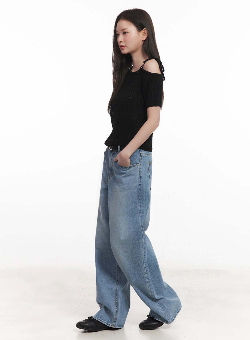 ribbon-one-shoulder-knit-crop-top-iy509