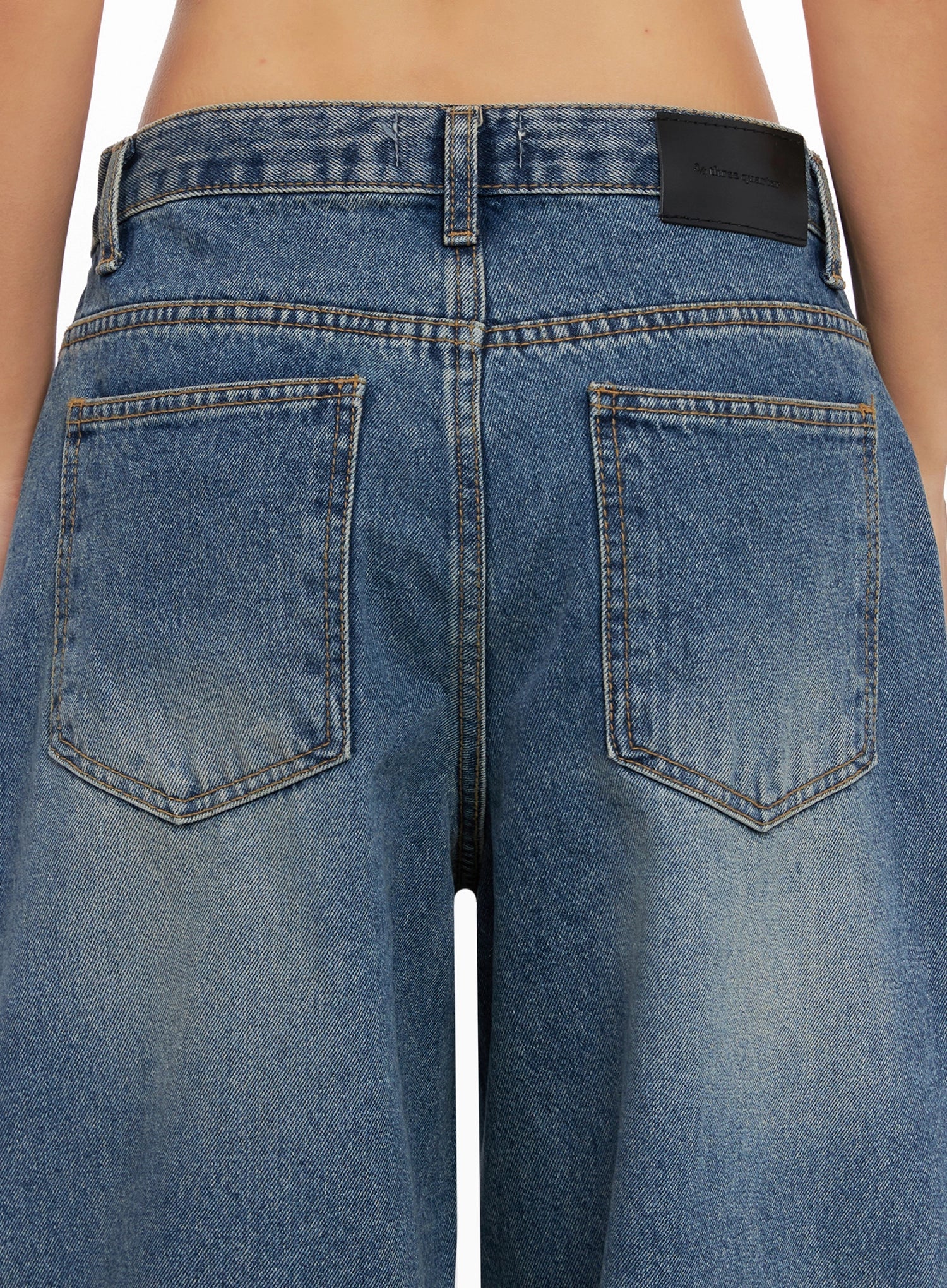 lilah-wide-leg-washed-jeans-ig527