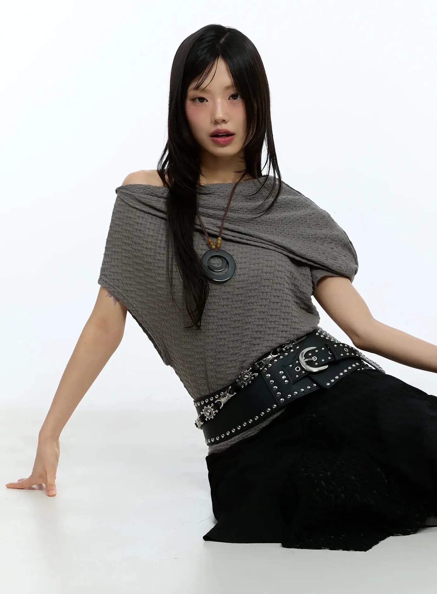 asymmetric-one-shoulder-loose-fit-top-iu525