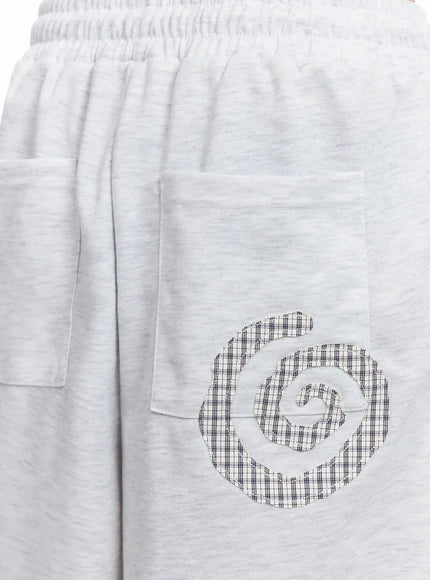 plaid-spiral-detail-sweatpants-ia523