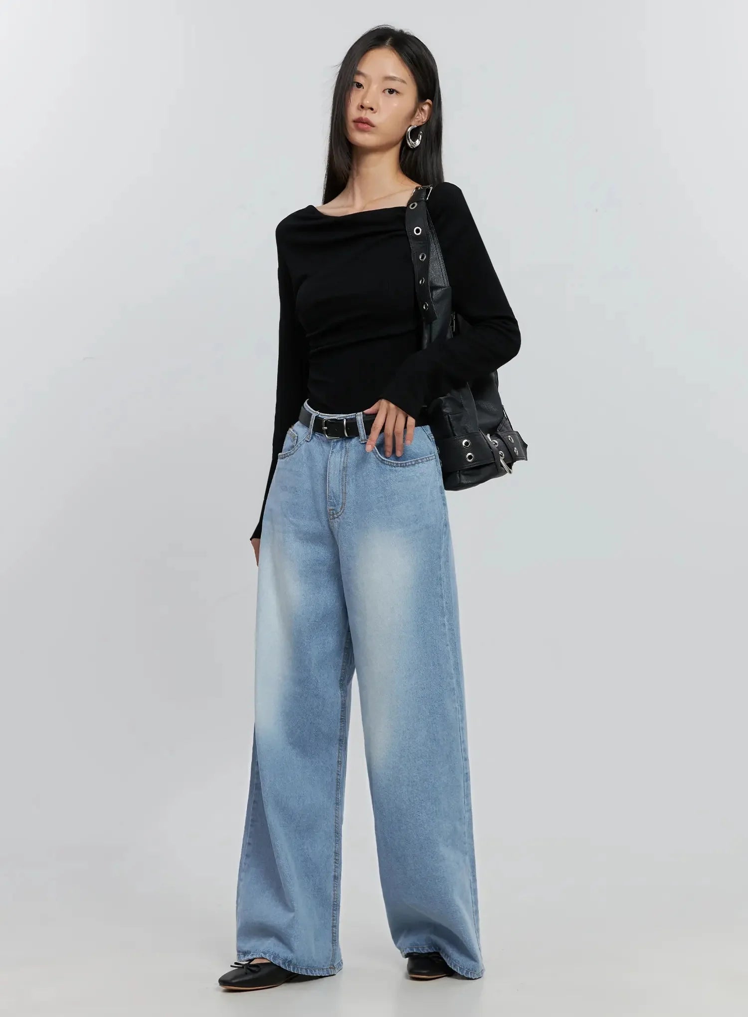 Ramos Washed Wide-Leg Jeans IS516