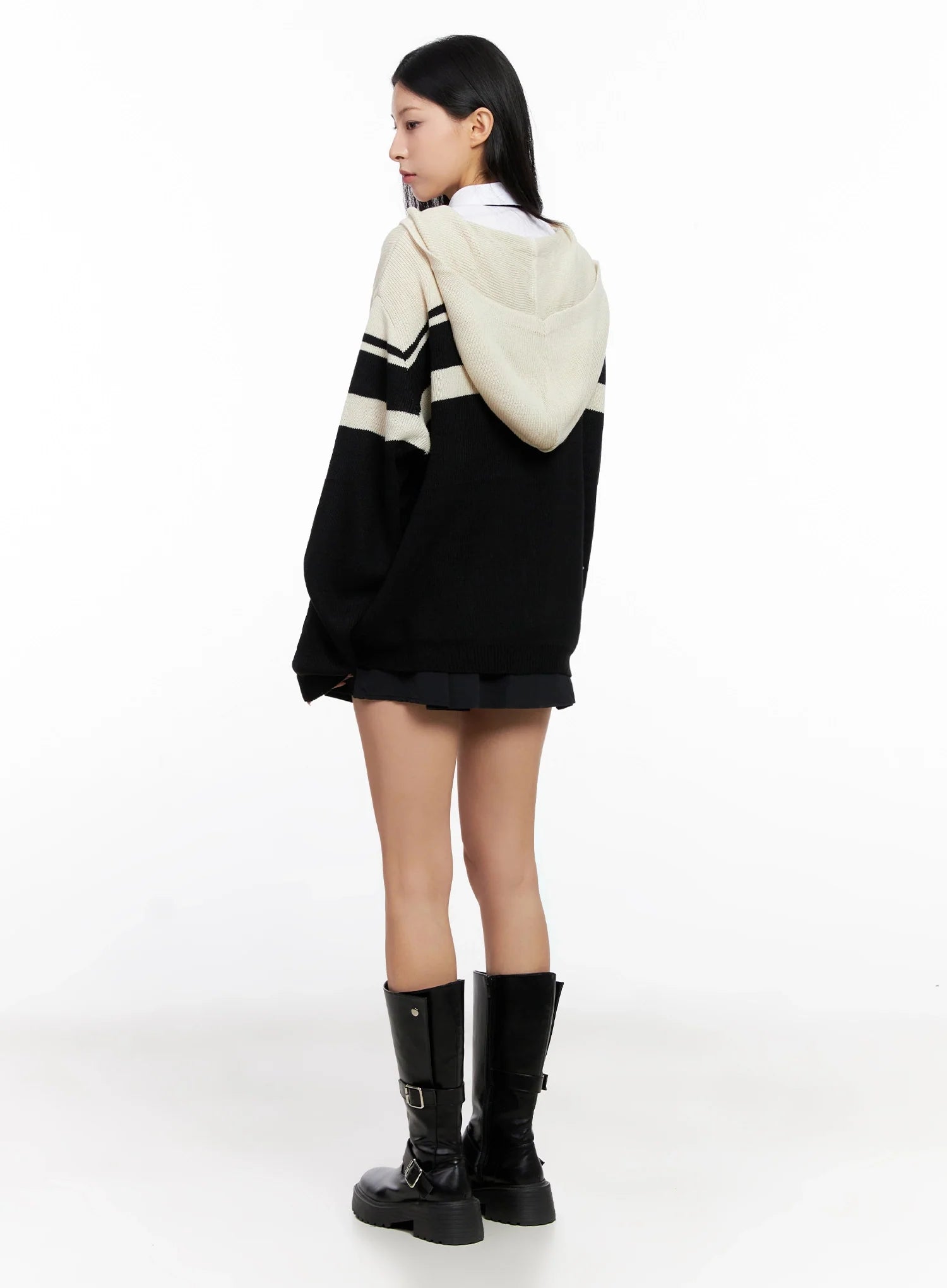 striped-oversized-zip-up-knit-hoodie-ig508