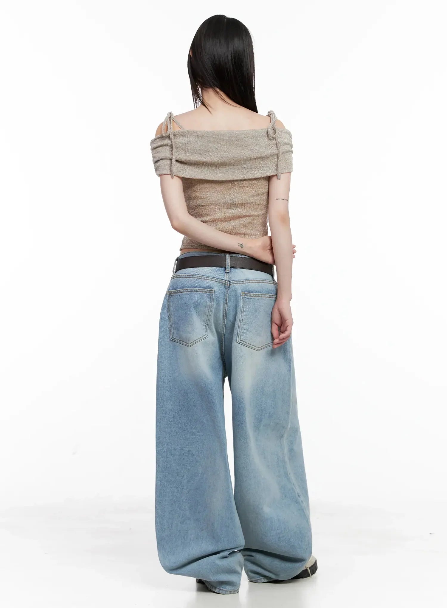 textured-off-shoulder-knit-top-il531