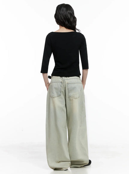 minimalist-black-boat-neck-top-il531