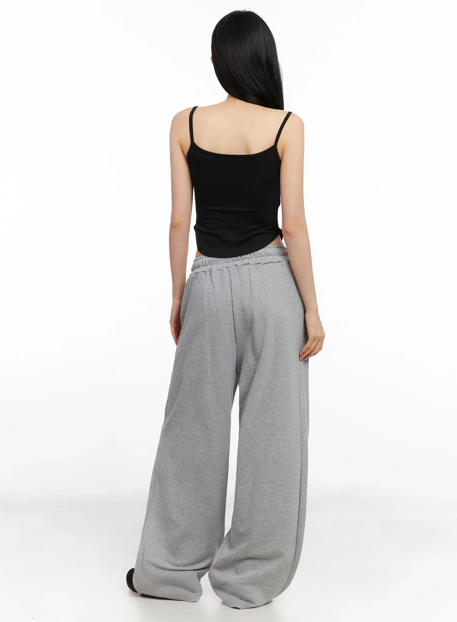 relaxed-fit-pintuck-sweatpants-ig508