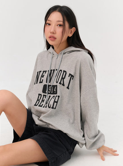 graphic-hoodie-sweatshirt-in301 / Gray