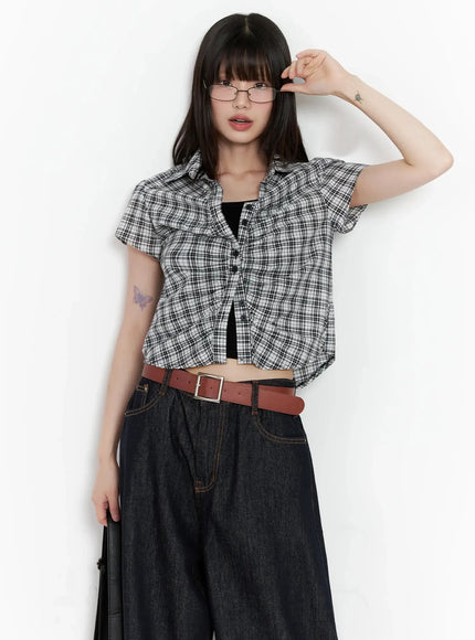 shirred-plaid-button-up-blouse-il531