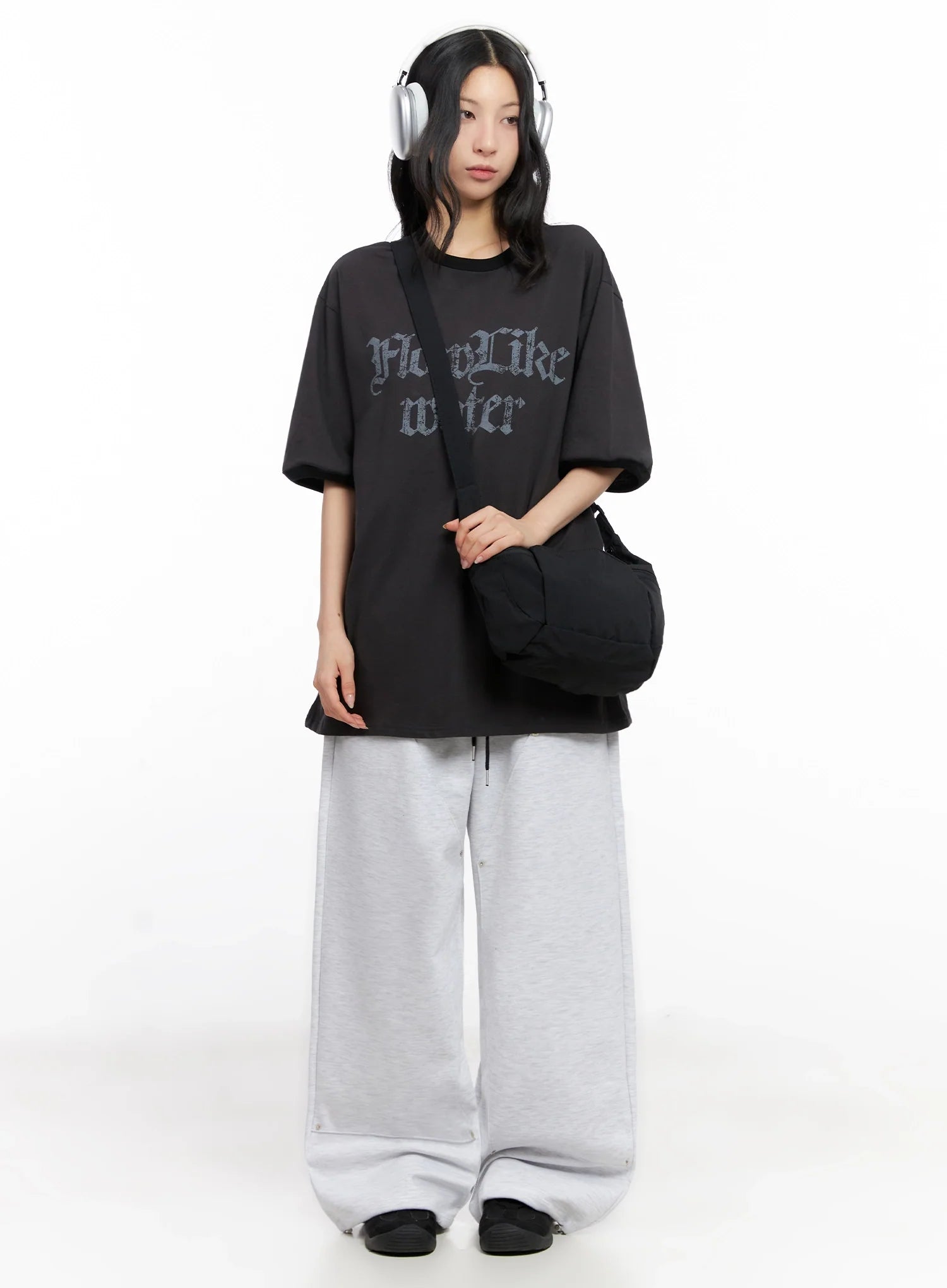 wide-leg-stud-accent-sweatpants-ig508