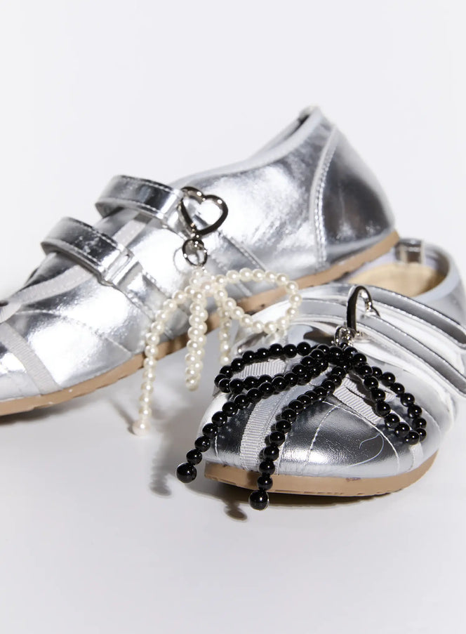 faux-pearl-ribbon-keychain-is516