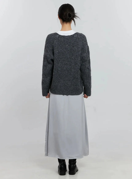 cable-knit-v-neck-sweater-is516