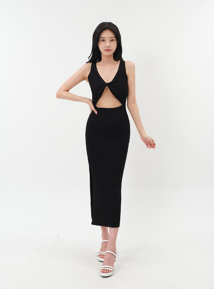 Front Cut Out Maxi Sleeveless Dress IM5