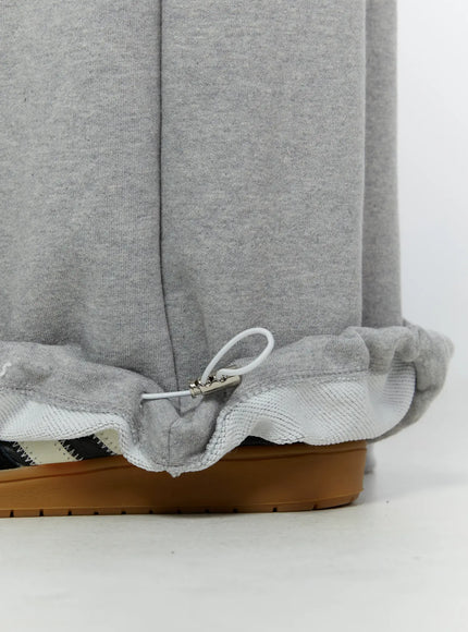 mens-graphic-wide-leg-sweatpants-gray-iy513