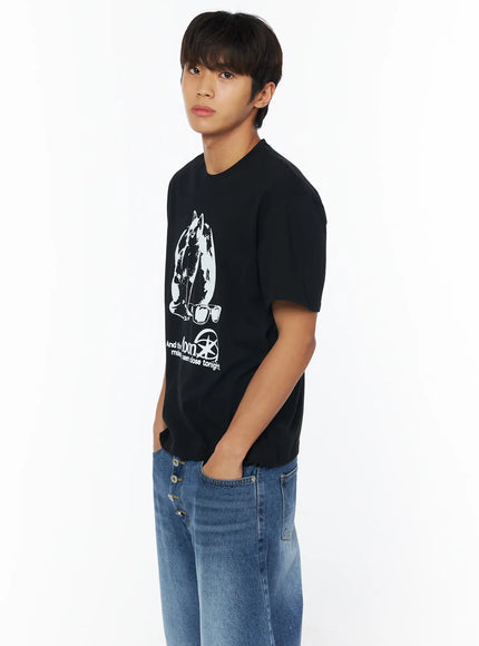mens-moongraphic-t-shirt-iy529